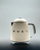HERVIDOR AGUA ACERO PEQUEÑO SMEG