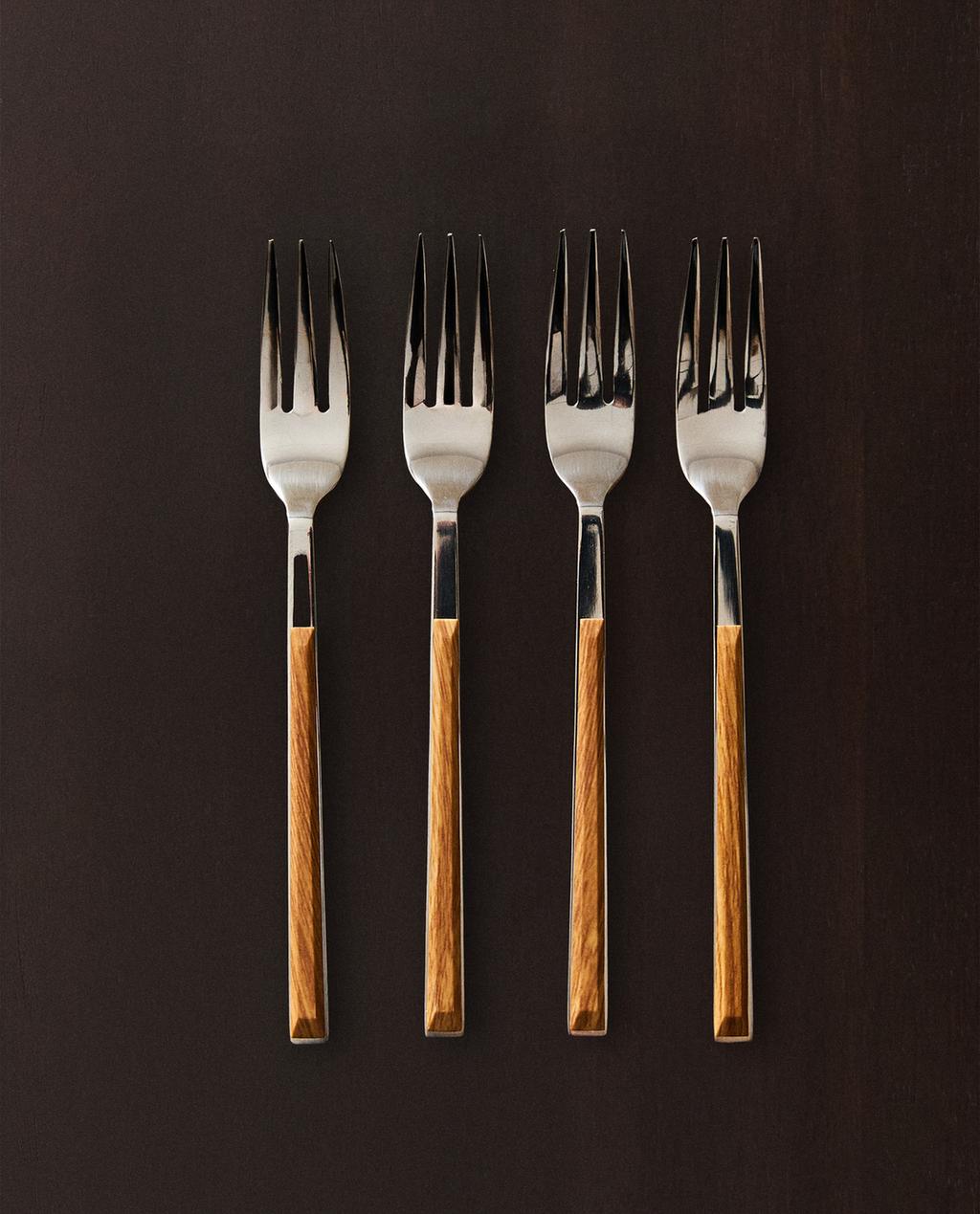 PACK OF DESSERT FORKS WITH WOOD-EFFECT HANDLES (PACK OF 4)