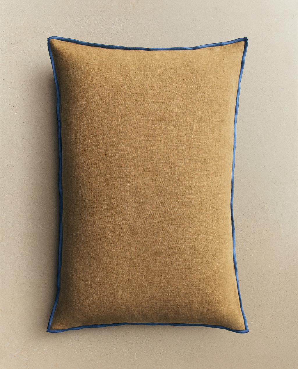 FUNDA COJÍN OVERLOCK