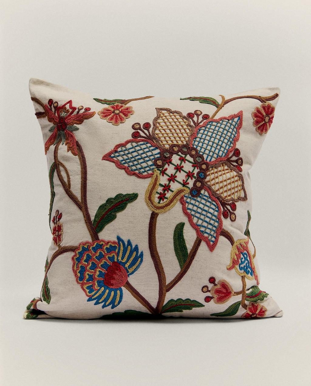 FLORAL CUSHION COVER