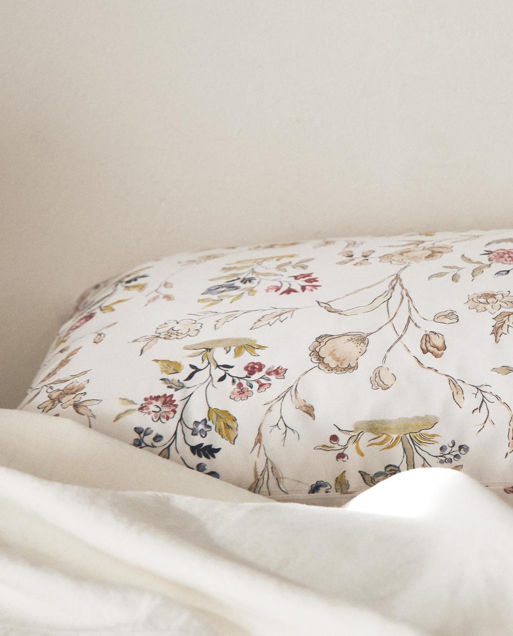 FLORAL SATEEN PILLOWCASE
