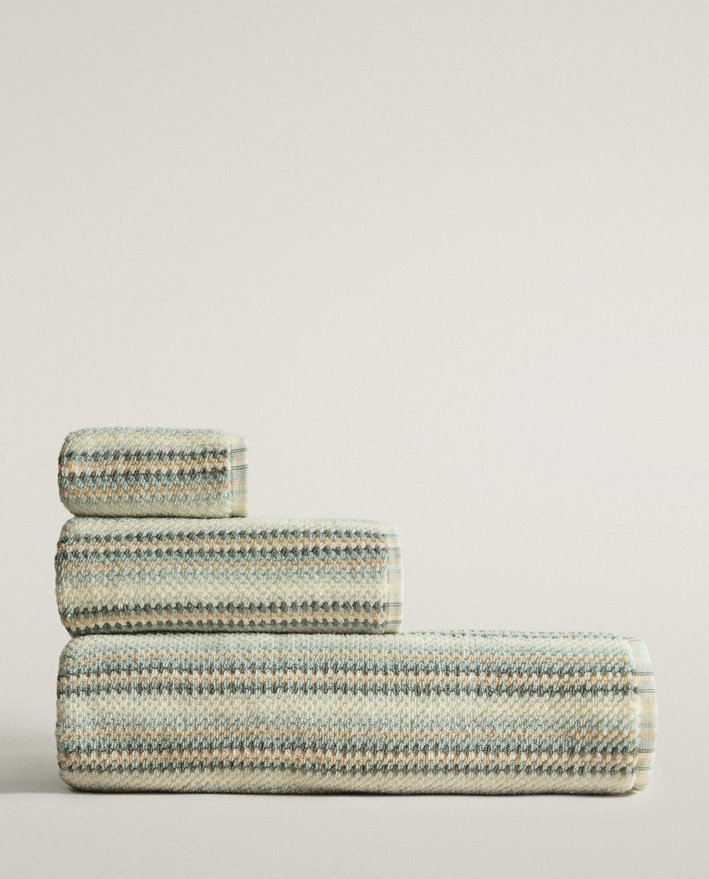 STRIPED COTTON BATH TOWEL