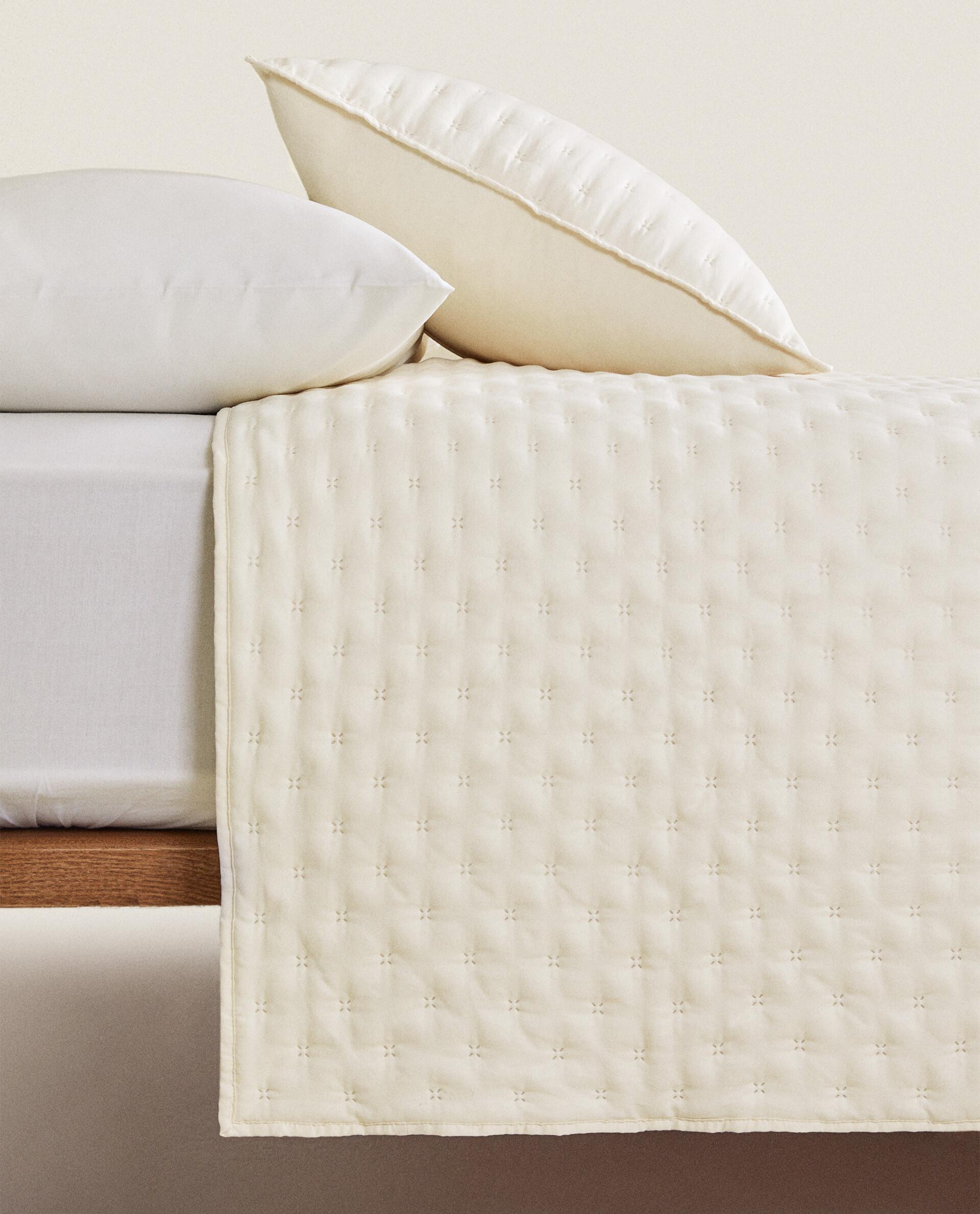 ドット キルティング ベッドカバー | Zara Home 日本/Japan