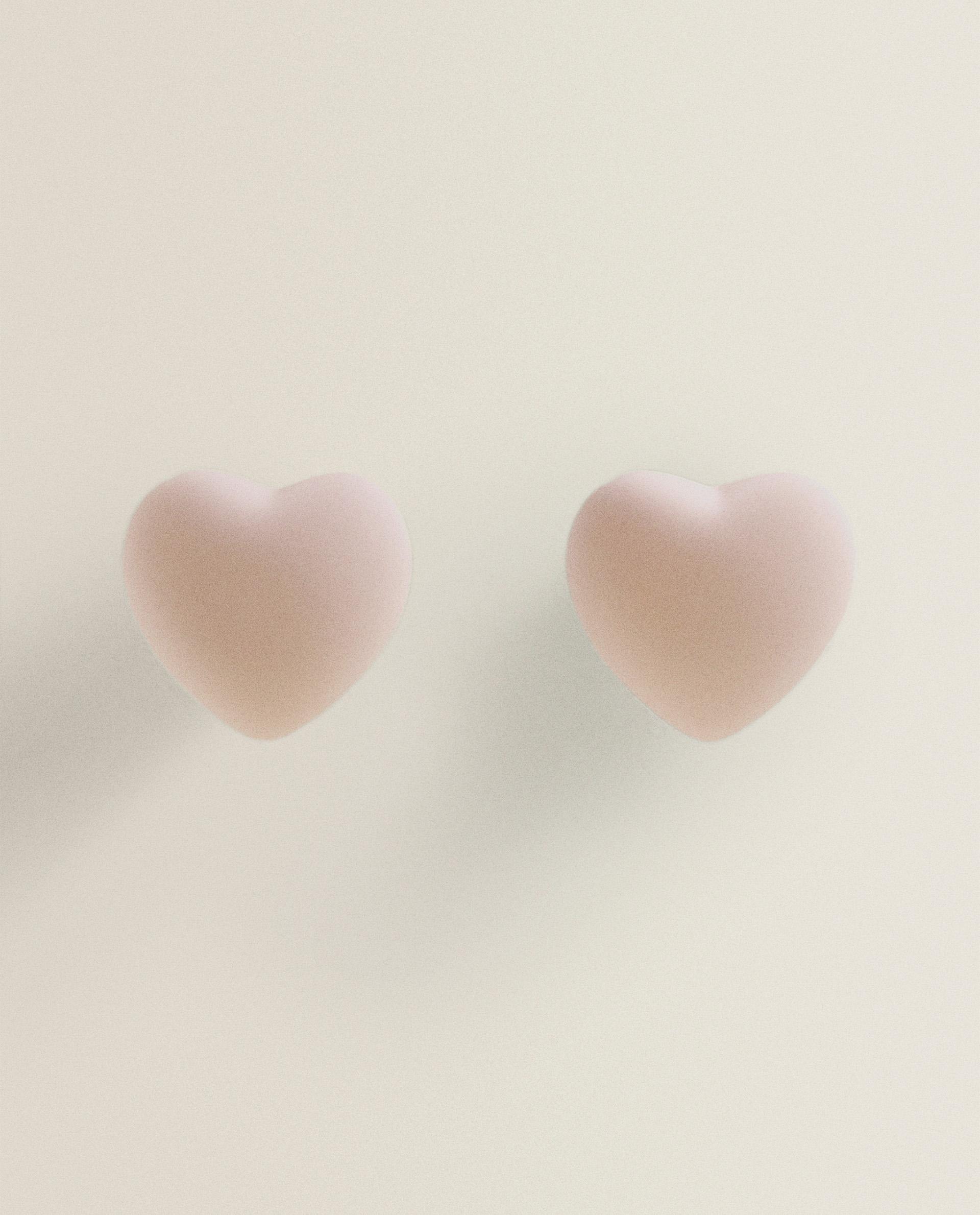 PACK OF KIDS' HEART DOOR KNOBS (PACK OF 2) PACK OF KIDS' HEART DOOR KNOBS (PACK OF 2)
