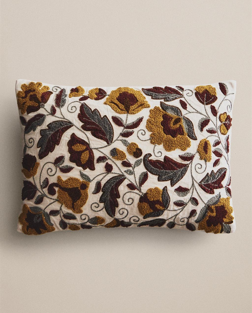 CUSHION COVER TUFTING FLORAL