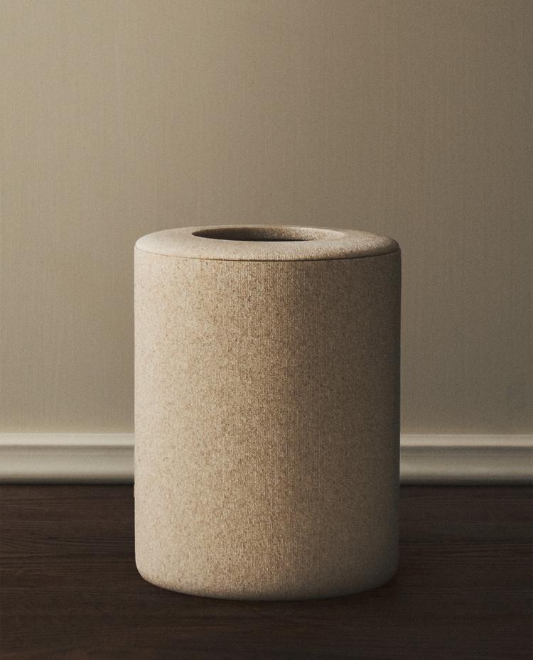 RESIN BATHROOM BIN
