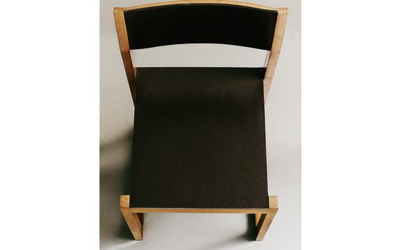 SILLA ESTRUCTURA MADERA Y PIEL