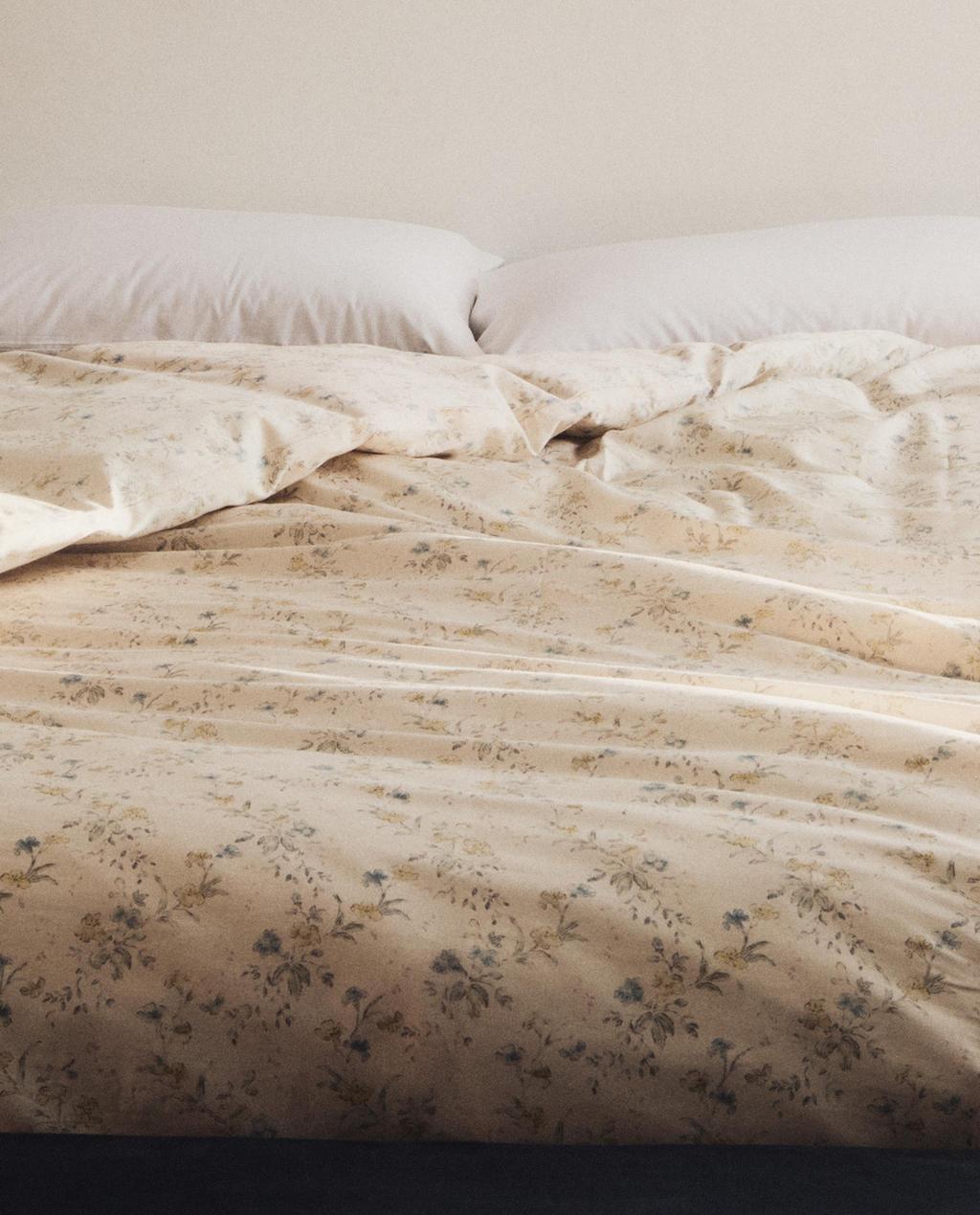 FLORAL PRINT SATEEN DUVET COVER (300 THREAD COUNT)