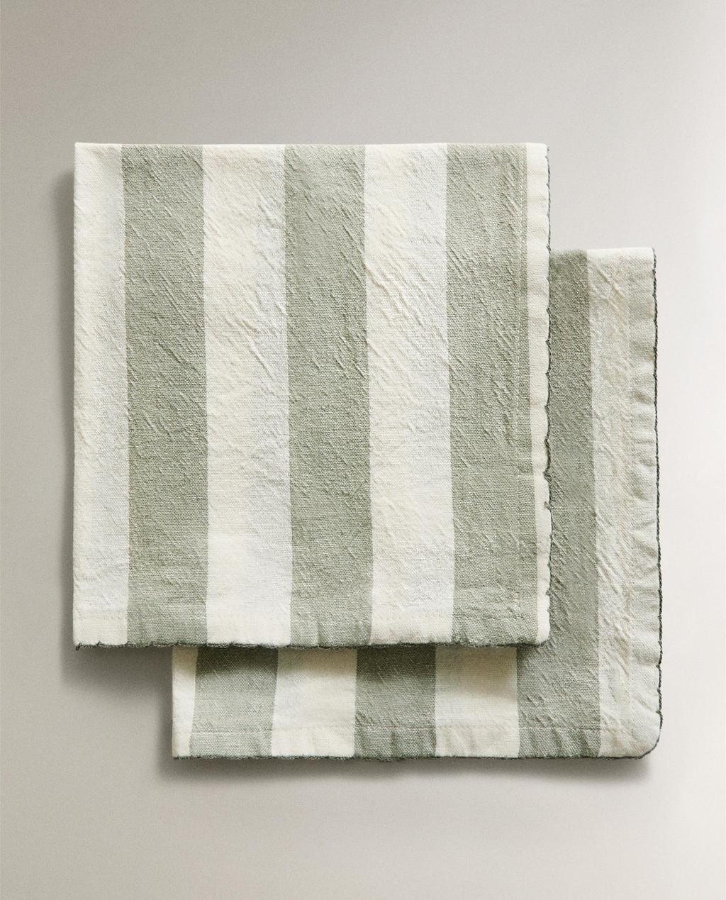 PACK OF DYED THREAD STRIPED NAPKINS (PACK OF 2)