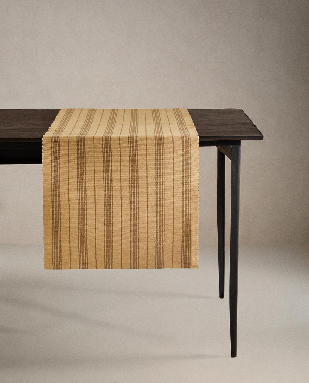 CHEMIN DE TABLE RAYURES