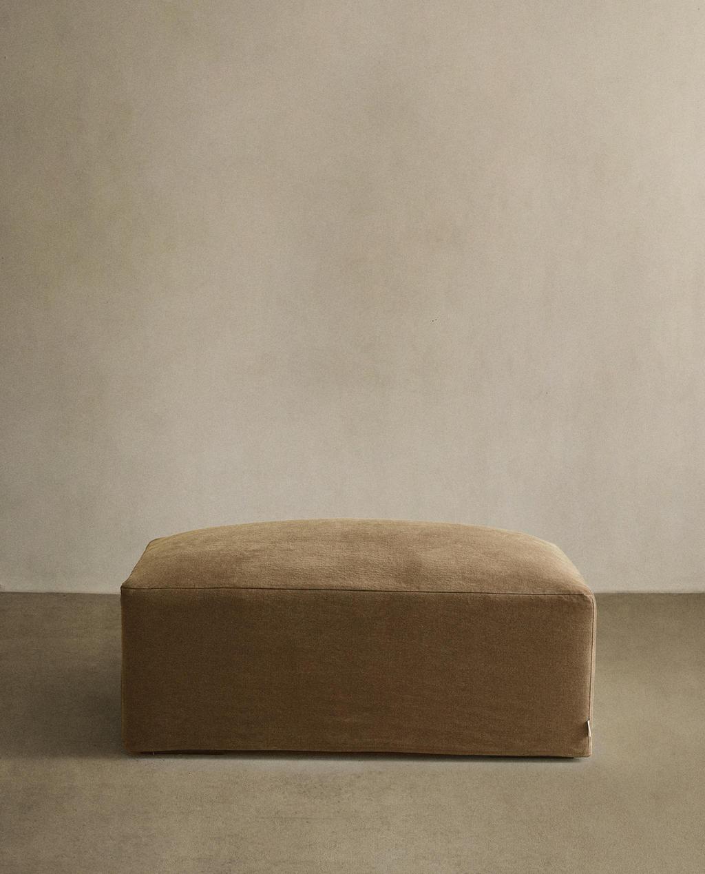 REMOVABLE WASHED LINEN OTTOMAN