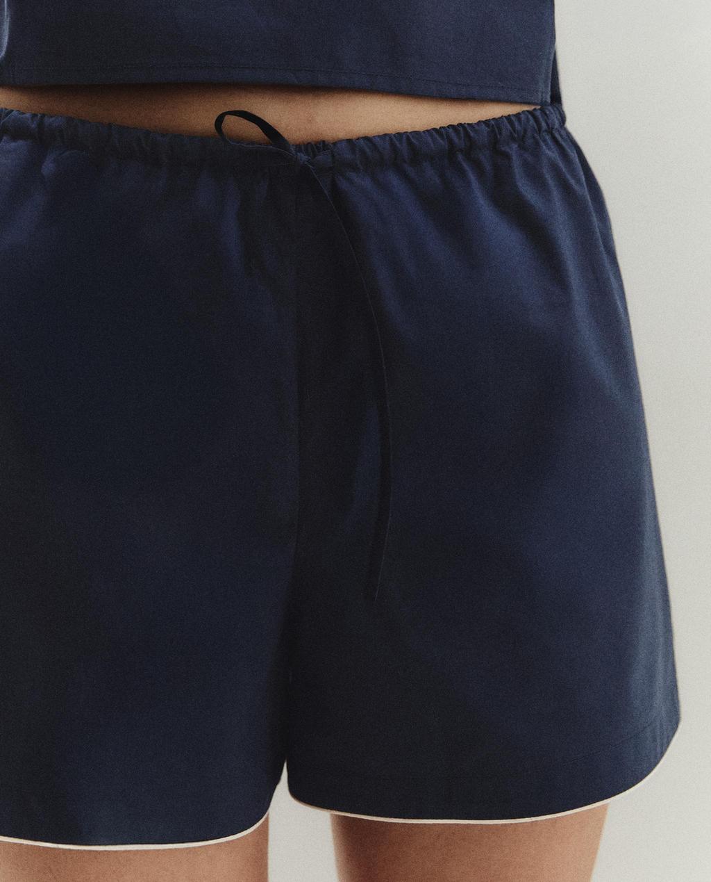 PLAIN COTTON SHORTS