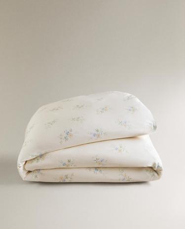 HUSĂ PILOTĂ SATIN BUCHETE FLORI