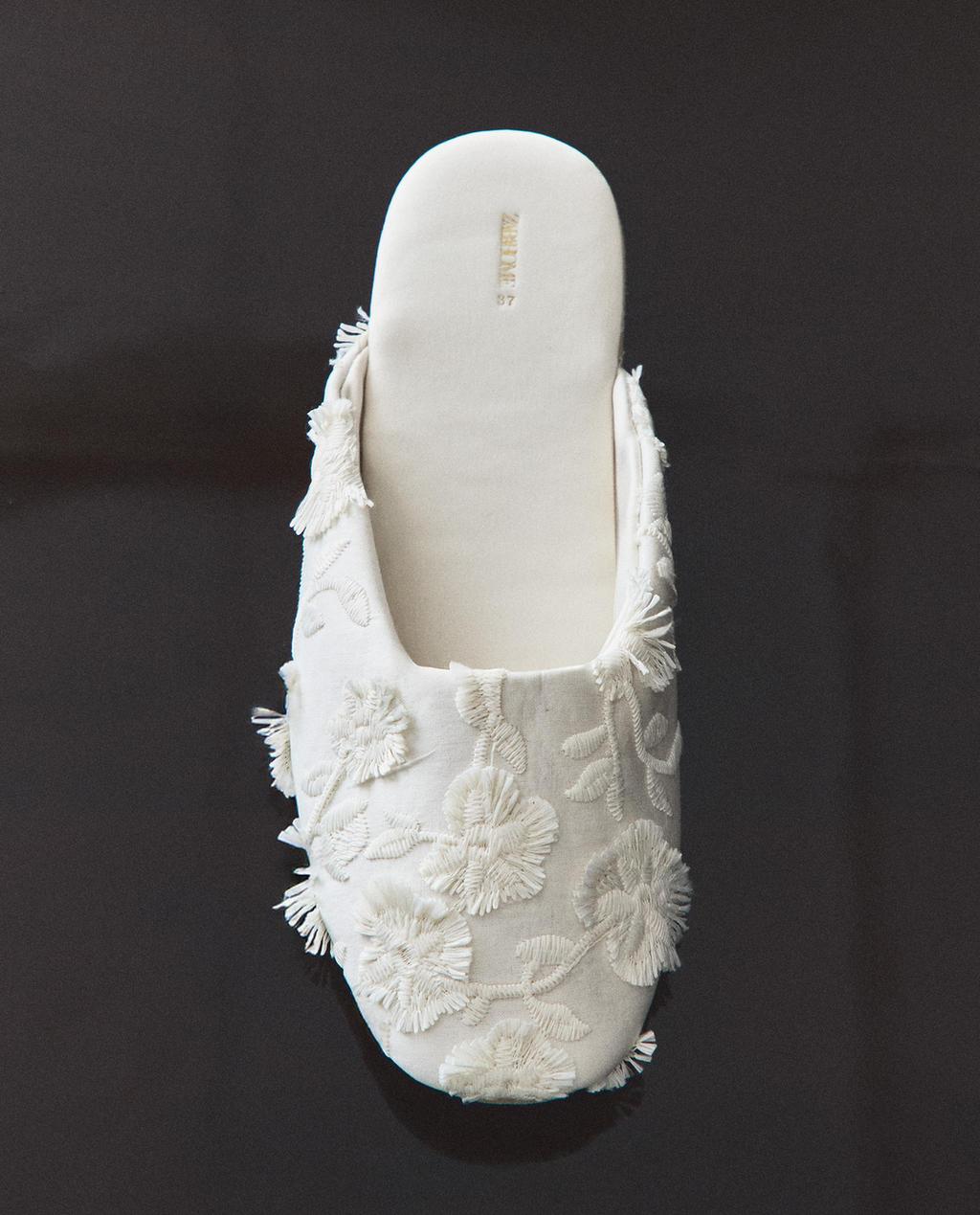 FLORAL MULE SLIPPERS WITH LEATHER SOLE