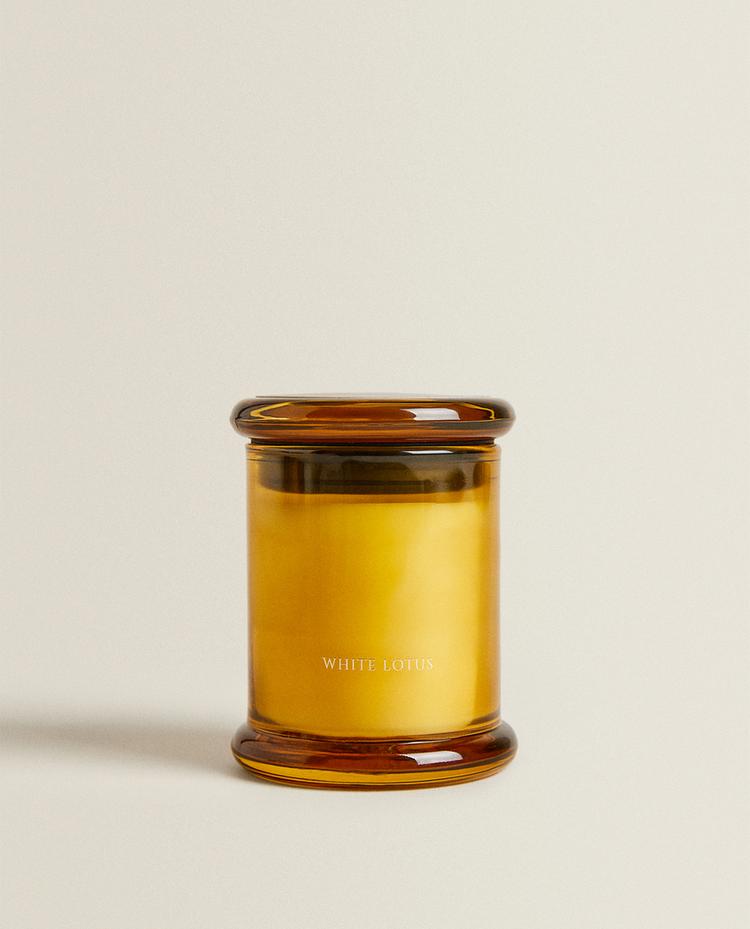 (150 G) WHITE LOTUS SCENTED CANDLE