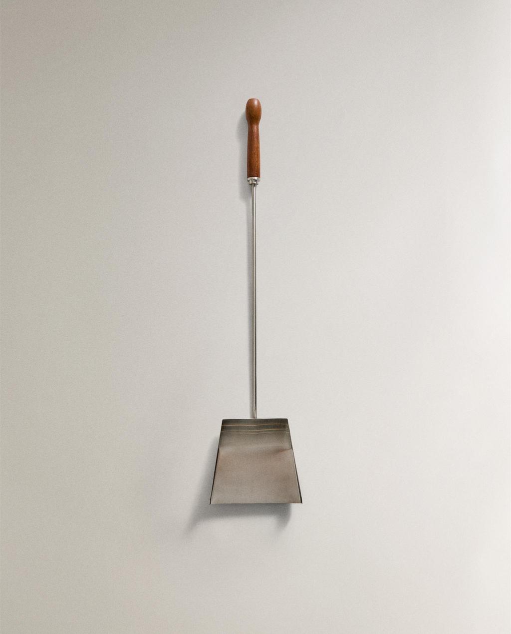 STEEL ASH FIREPLACE SHOVEL