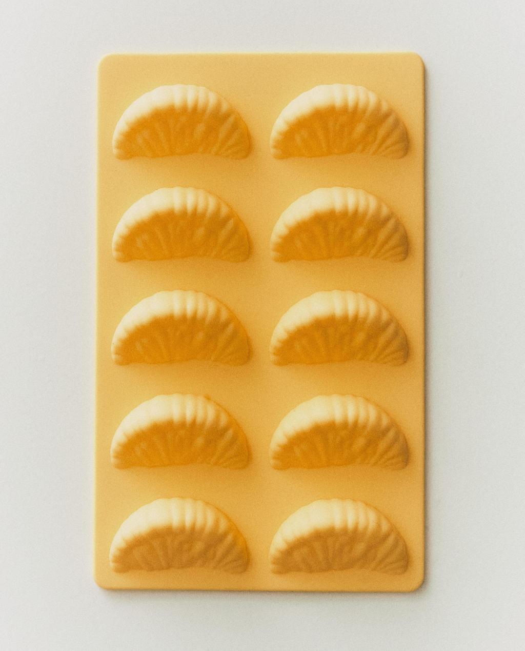 10-CUBE FRUIT SLICE SILICONE ICE TRAY