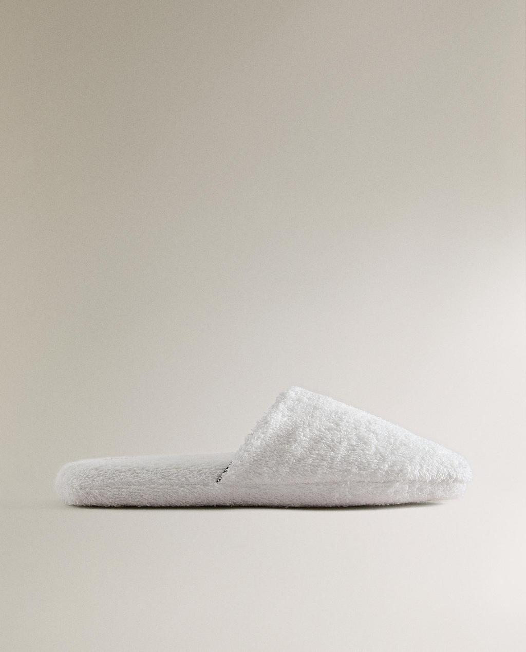 TERRY BATHROOM SLIPPERS WITH TRIM
