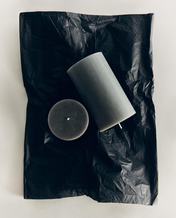 DECORATIVE CYLINDRICAL CANDLE