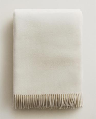 WOOL THROW