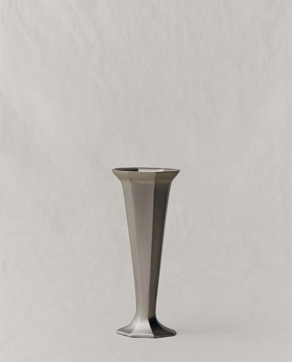SMALL FACETED VASE | STUDIO MARY LENNOX