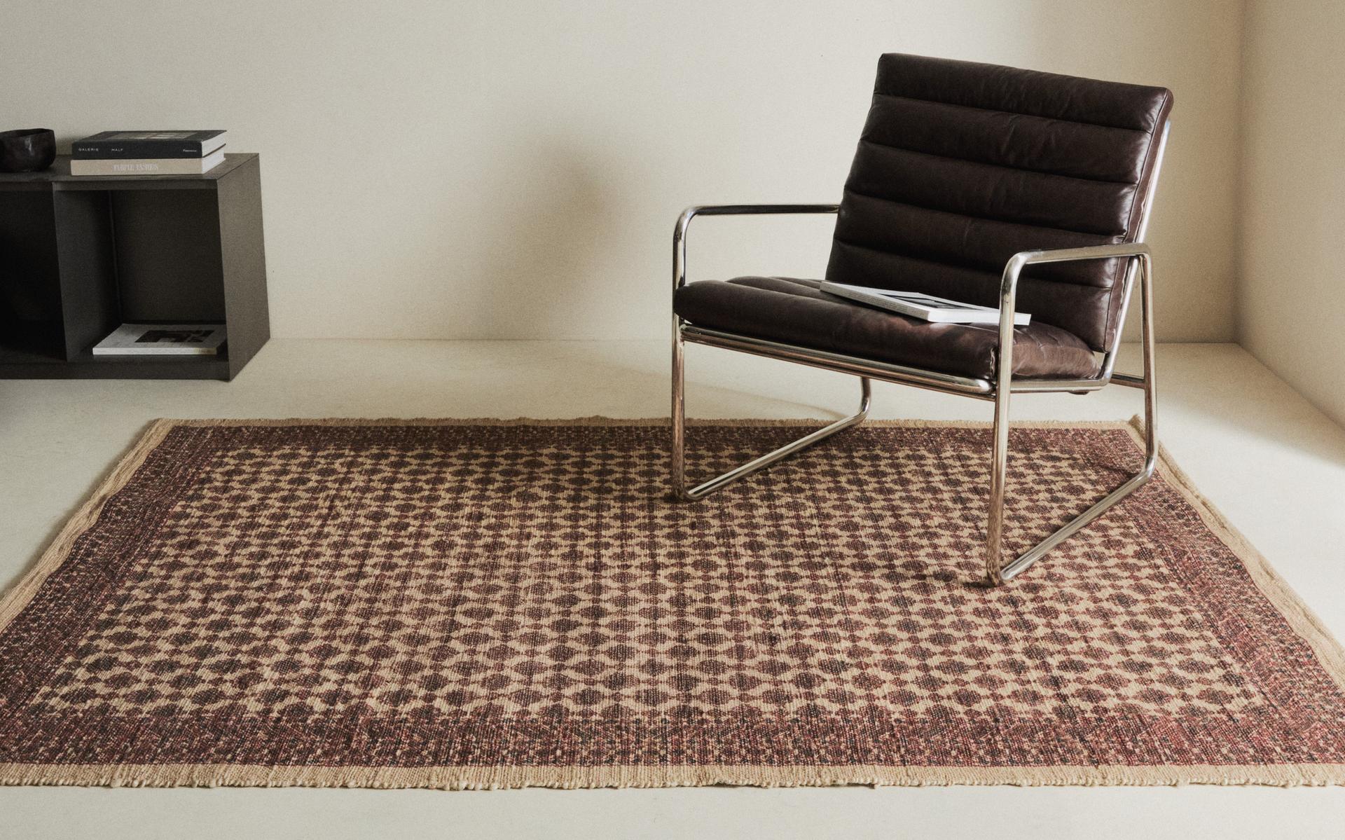 PRINTED JUTE AREA RUG
