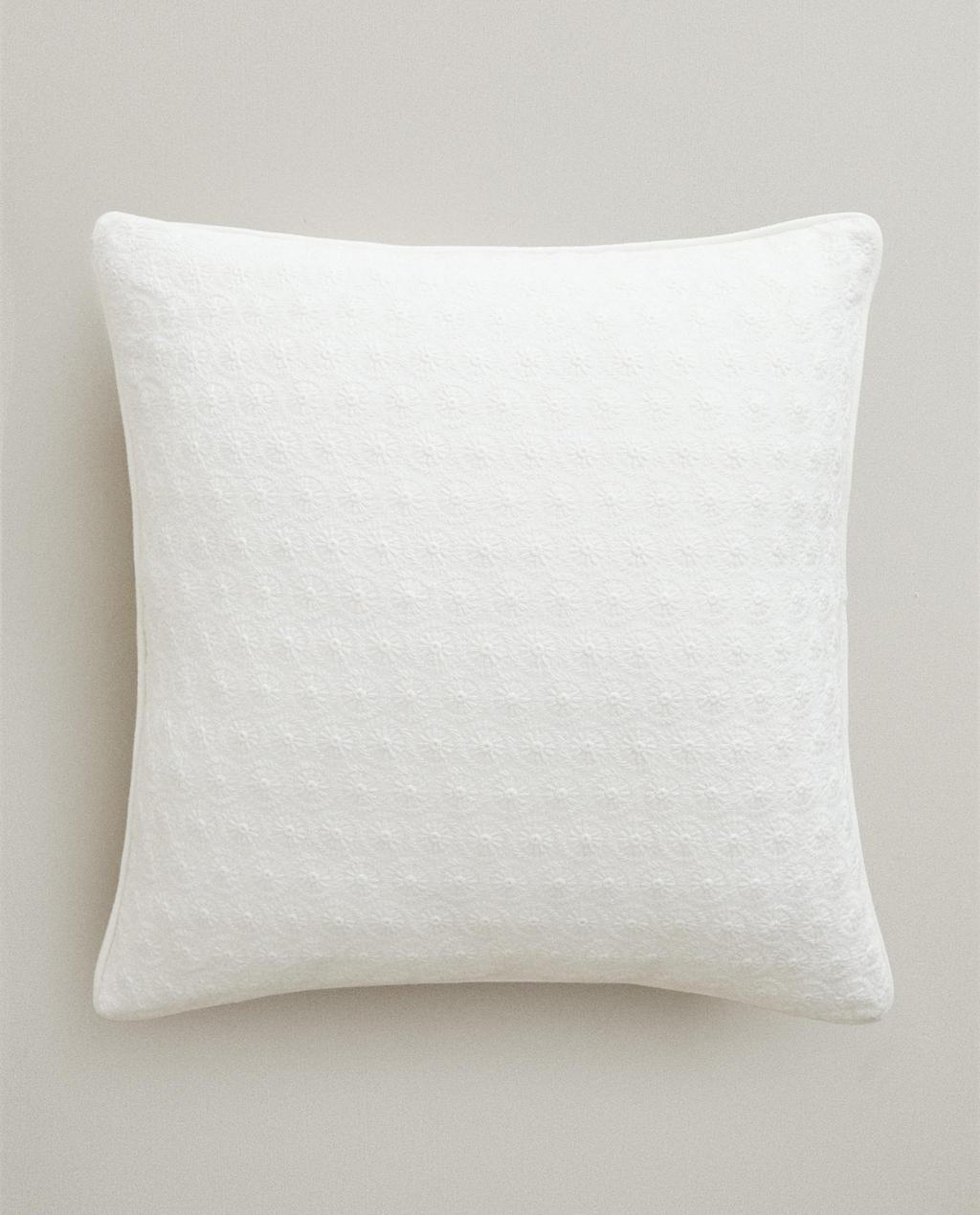 CUSHION COVER WITH FLORAL EMBROIDERY