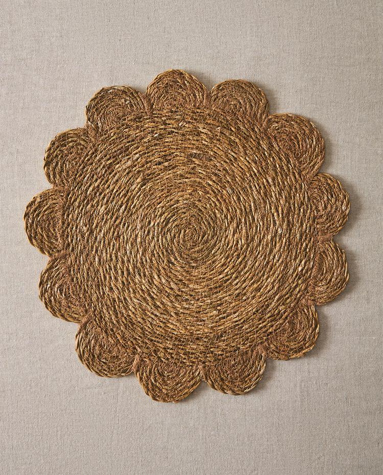 FLOWER RATTAN PLACEMAT