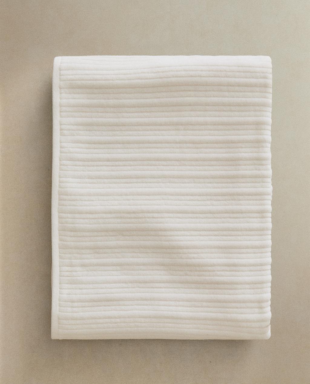 TOALLA BAÑO VELOUR ESTRUCTURA RAYAS