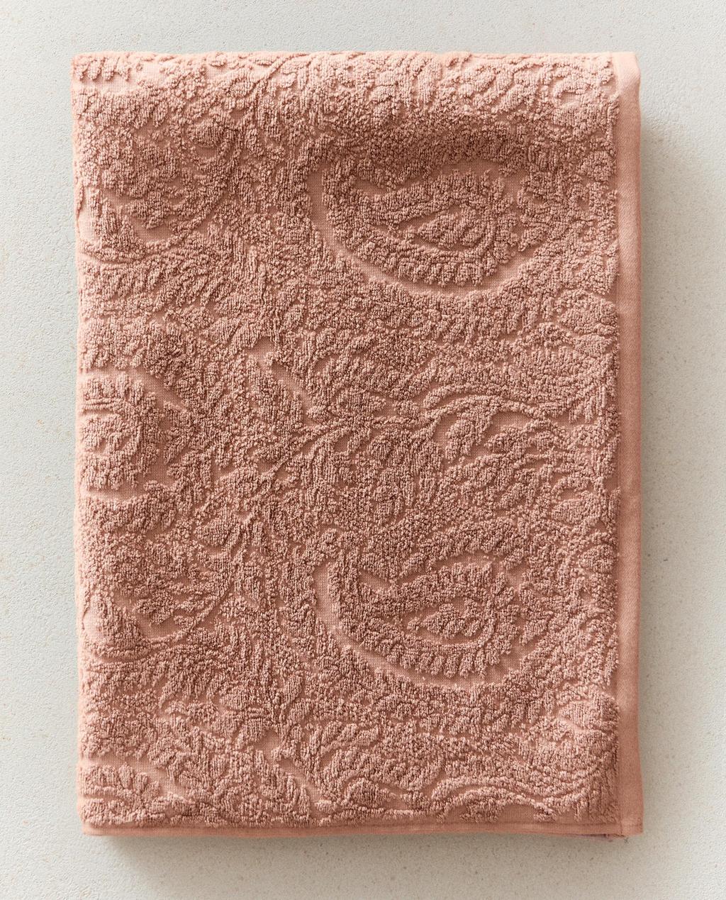 PAISLEY JACQUARD BATH TOWEL