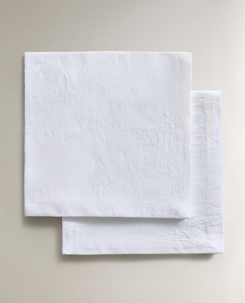 PACK OF COTTON JACQUARD NAPKINS (PACK OF 2)