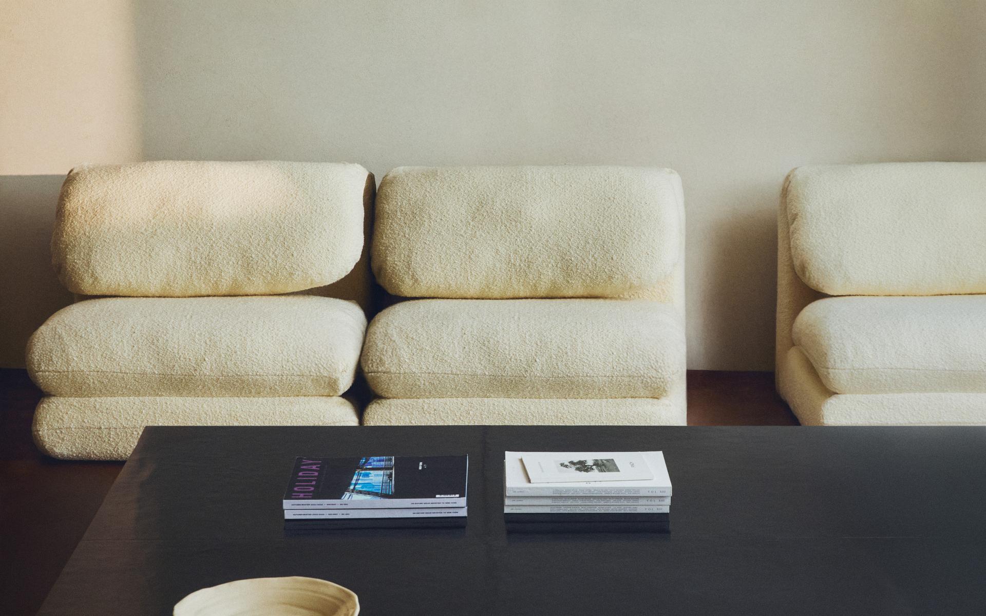 FOLDING BOUCLÉ ARMCHAIR