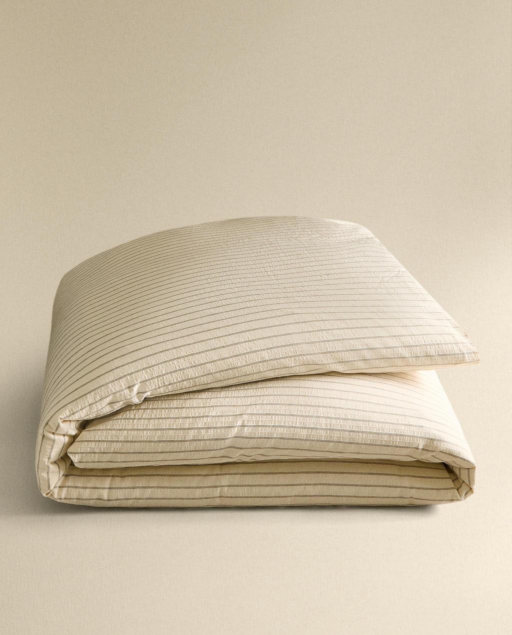 COUETTE EN COTON FROISSÉ RAYÉ