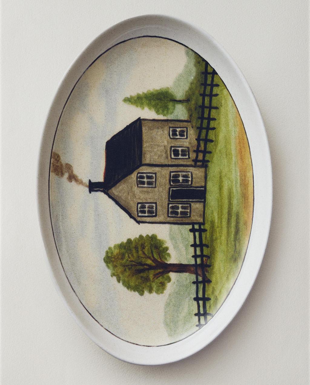 Stoneware serving dish with little house