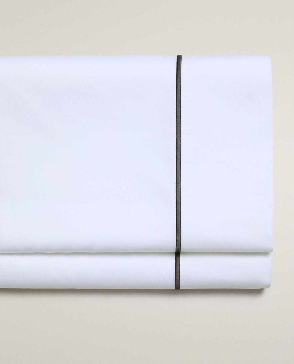 SATEEN FLAT SHEET WITH TRIM