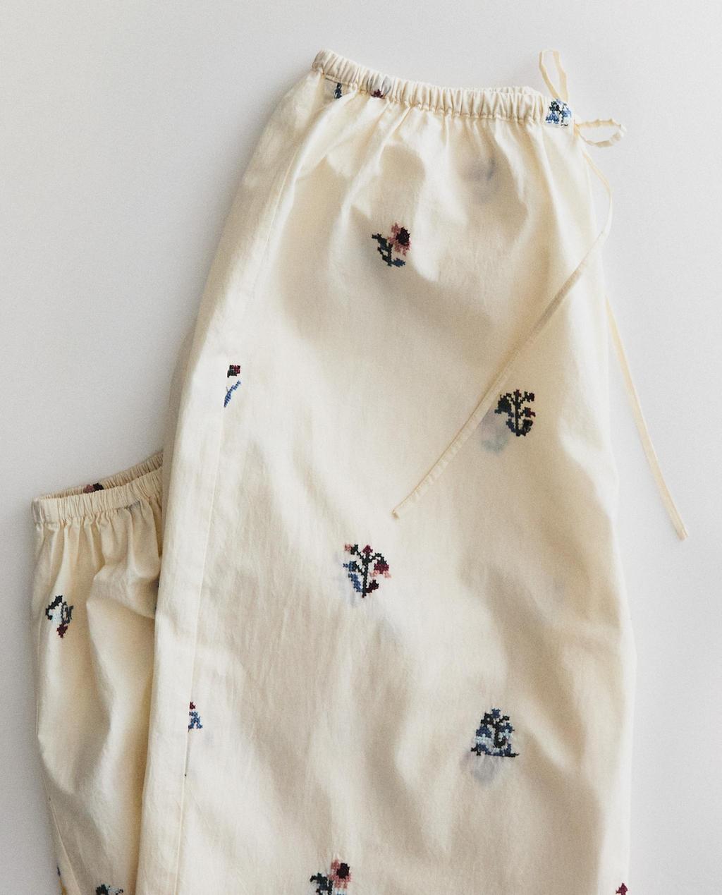 PANTALÓN PIJAMA BORDADO FLORES