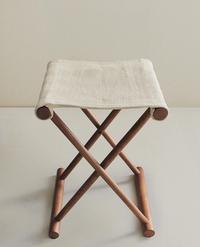 TABOURET PLIABLE EN BOIS ET COTON