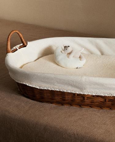 РОТАНГОВИЙ СПОВИВАЛЬНИЙ КОШИК