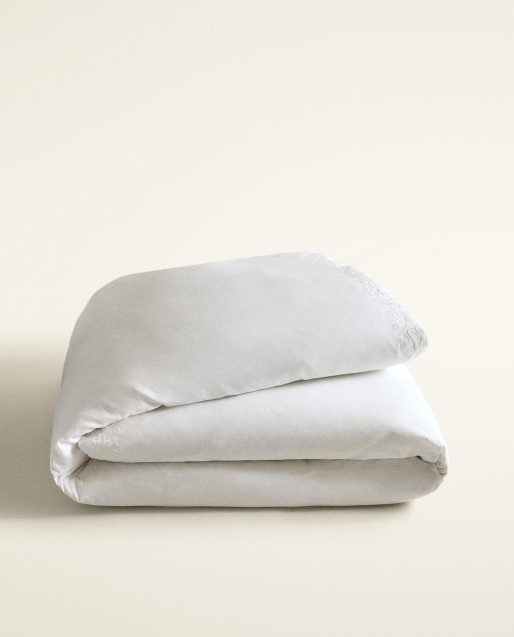 COTTON AND LINEN DUVET COVER WITH RAISED DESIGN