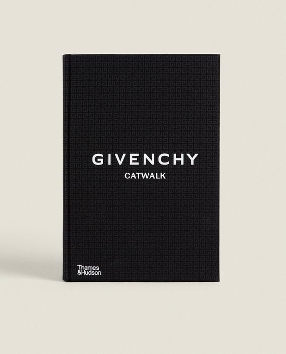 КНИГА CATWALK GIVENCHY (АНГЛИЙСКИЙ)