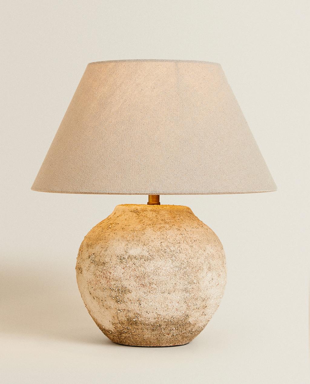 AGED CERAMIC TABLE LAMP