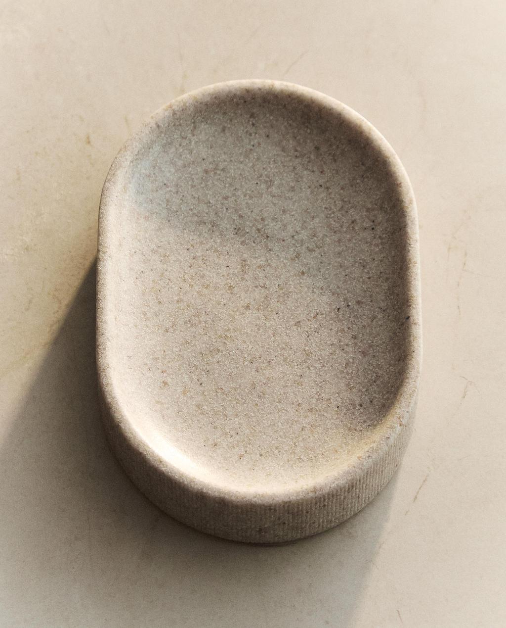 RESIN BATHROOM SOAP DISH