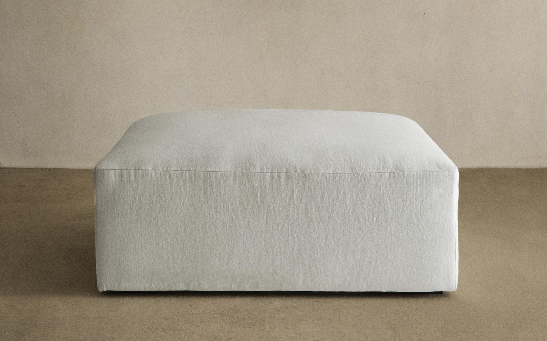 WASHED LINEN FOOTSTOOL