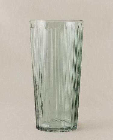 DECORATIVE TALL GLASS VASE