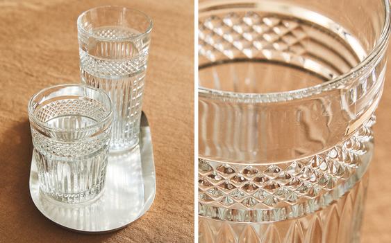 FLERPACK MED GLAS MED RELIEFDESIGN