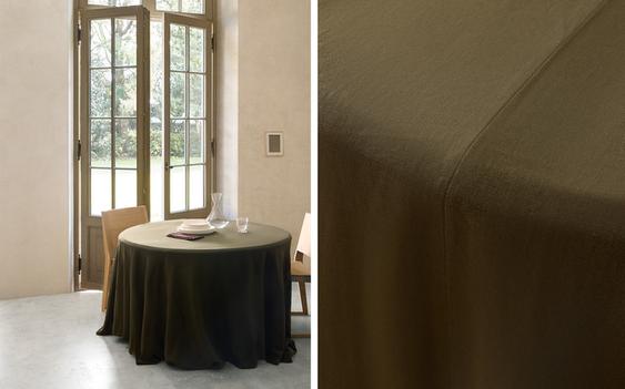 TABLECLOTH 01