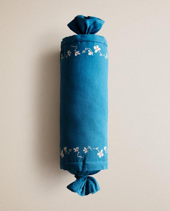 BOLSTER WITH FLORAL EMBROIDERY