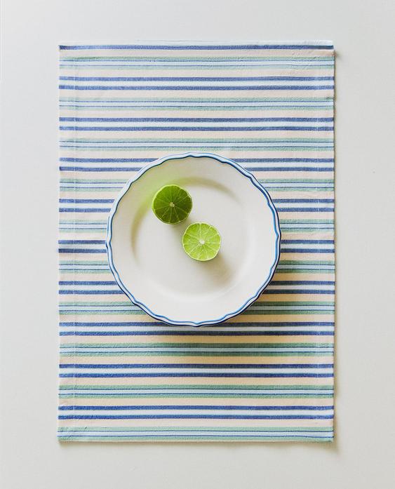 PACK OF STRIPED PLACEMATS (PACK OF 2)