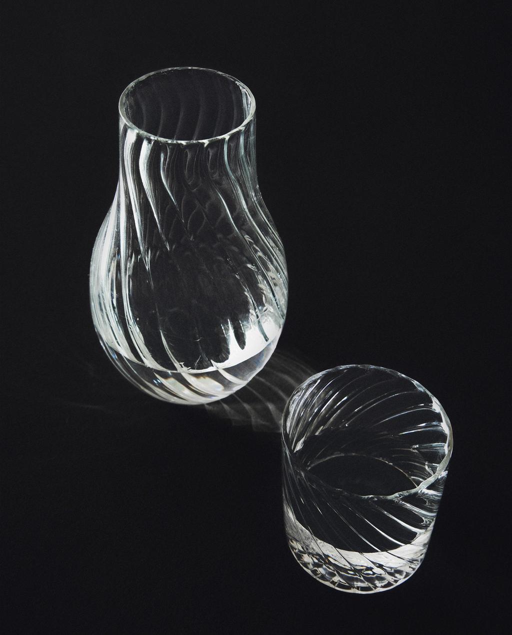 JUEGO DE NOCHE BOTELLA Y VASO LÍNEAS