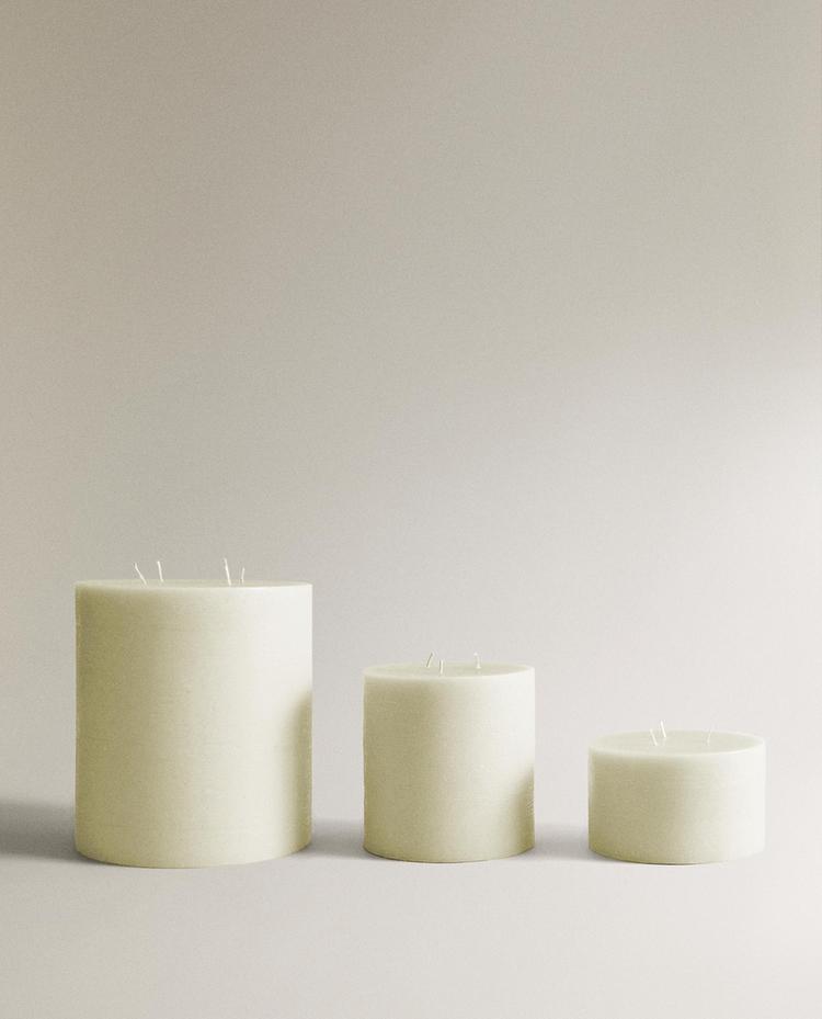 LARGE DECORATIVE CANDLE